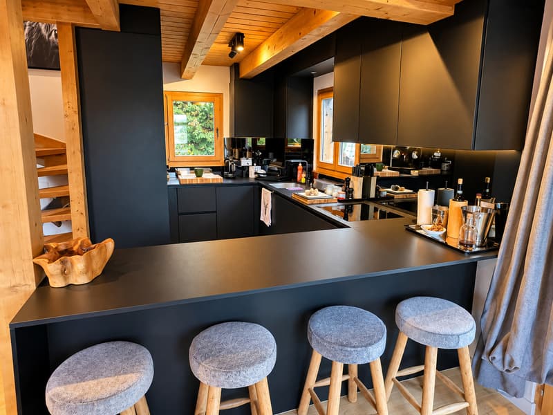 Superbe Chalet de 7.5 pièces - en exclusivité (4)