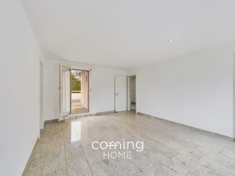 Traumhafte Attika mit Panorama-Bergsicht - Ihre 5.5-Zimmerwohnung über den Dächern von Brig-Glis (9)
