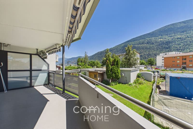 Gepflegte 4.5 Zimmerwohnung in Steg-Hohtenn mit sonnigem Balkon und Bergsicht (11)