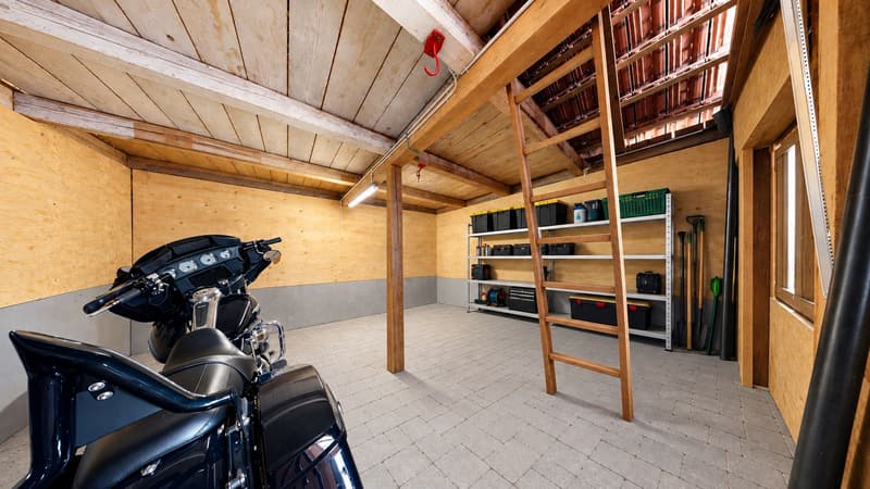 Freistehendes 5.5-Zimmer-Einfamilienhaus mit grossem Garten, Veranda & Weitblick (17)