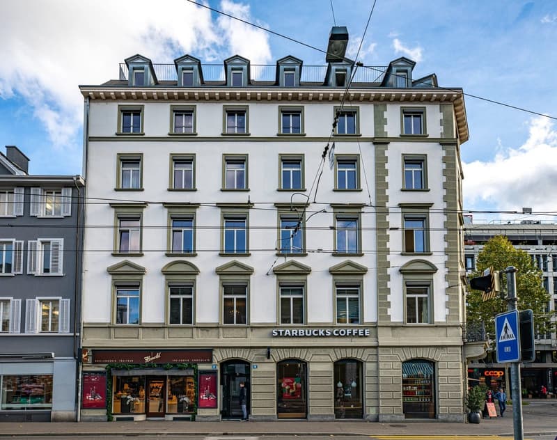 135 m² Büro im 4. OG am Bahnhof Enge in Zürich mieten (1)