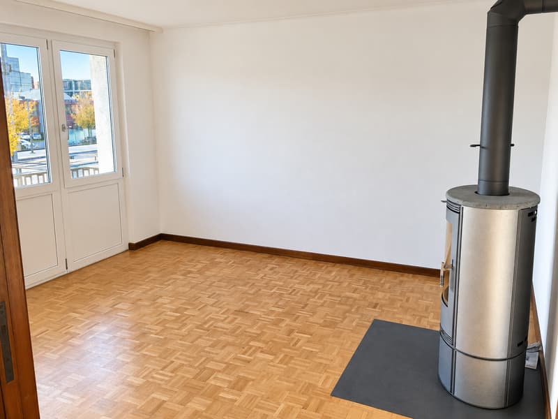 Grosszügige 5.5-Zimmer-Wohnung vis à vis vom Bahnhof! (6)