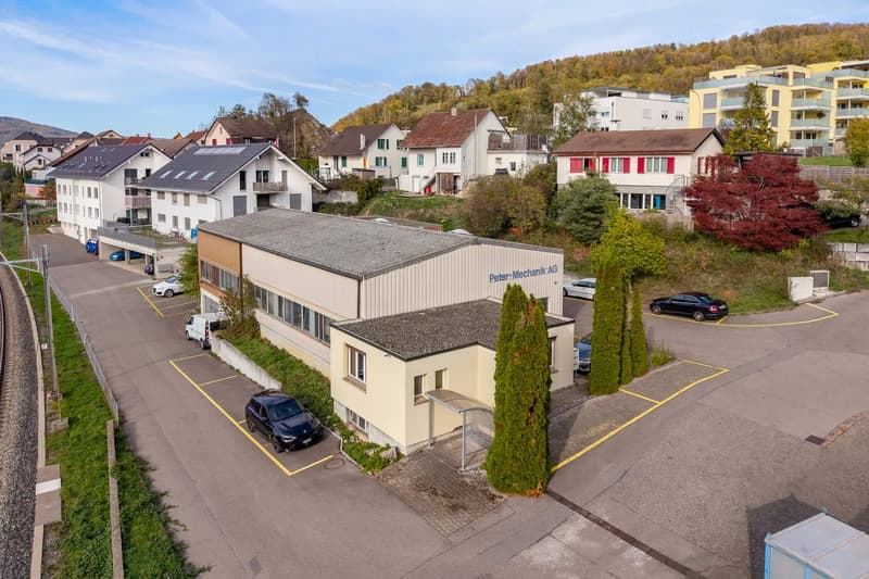 Vielseitige Gewerbeliegenschaft mit Ausbaupotenzial in Holderbank AG (8)