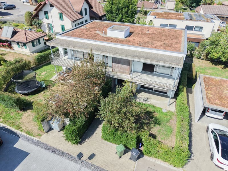 Moderne 4.5-Zimmer-Wohnung im 1. OG mit Balkon, Staffelbach (2)