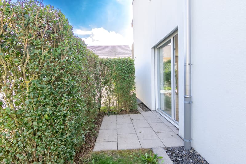 Moderne 2.5-Zimmer-Wohnung mit Gartensitzplatz in Staffelbach kaufen (9)