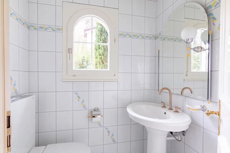 5.5-Zimmer-Einfamilienhaus mit Türmchen und Garten in Bergdietikon (6)