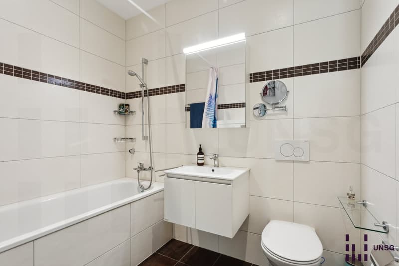 Romont, face à la gare : 3.5 pièces loué, idéal premier investissement (7)