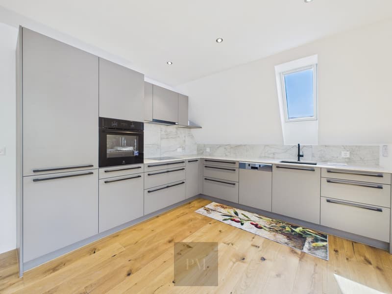 Charmante 5,5 Zimmer Maisonette (4)
