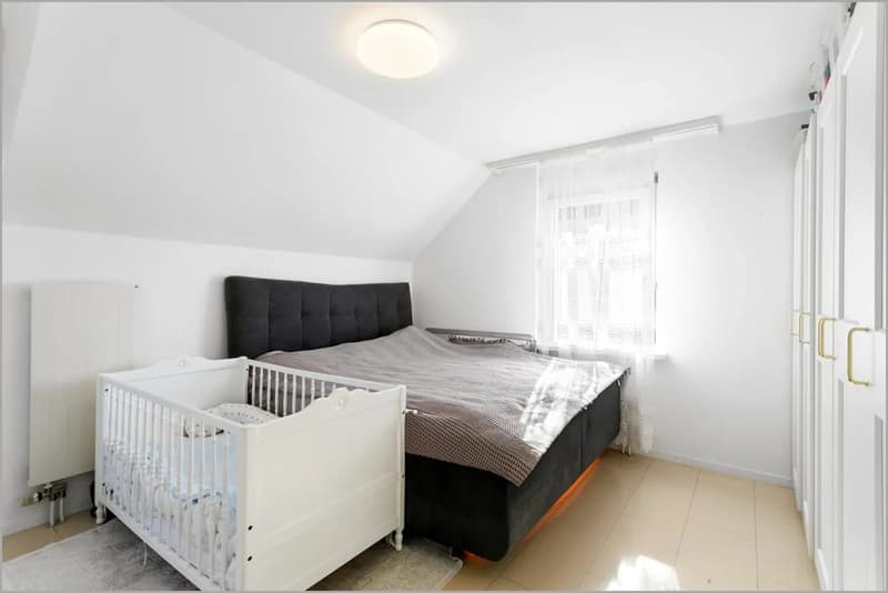 Grosszügige 4.5-Zimmer-Maisonette-Dachwohnung (9)