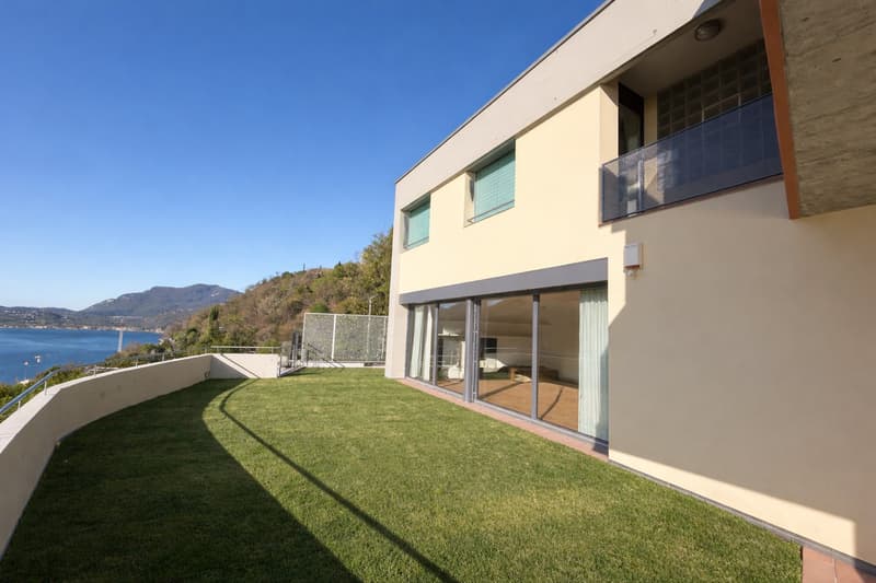 Casa unifamiliare con vista lago (5)