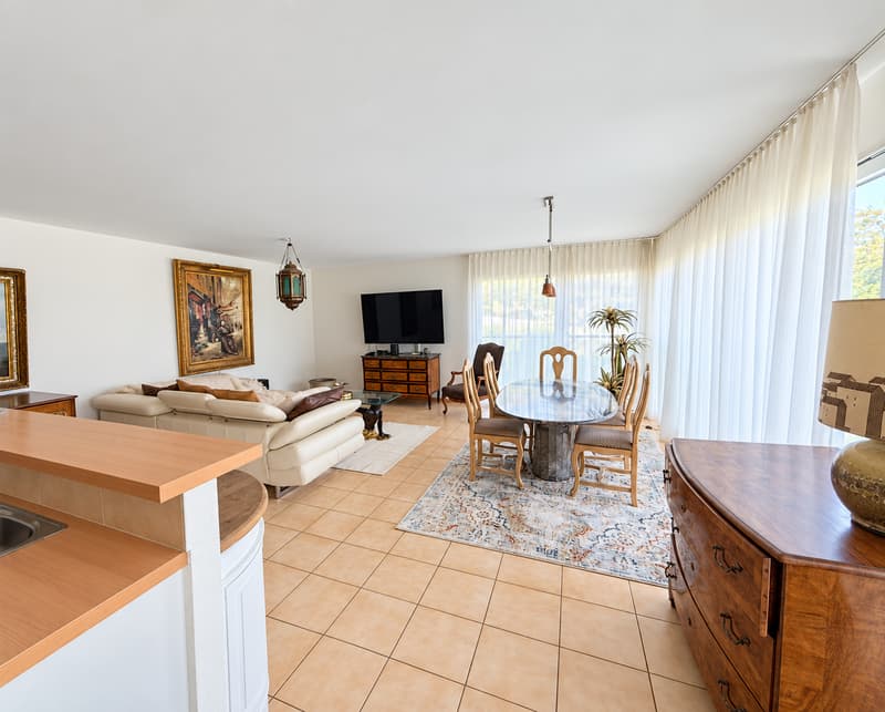 Magnifique appartement 5.5 pièces avec vue dégagée à Sierre (4)