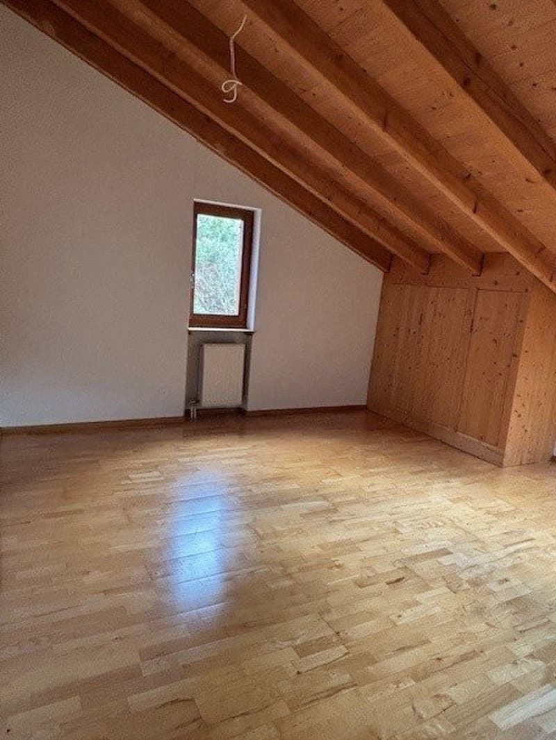 Gepflegtes 5½-Zimmer-Einfamilienhaus an ruhiger und sonniger Lage (11)