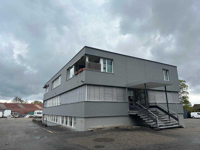 Büro, 4112 Bättwil (2)