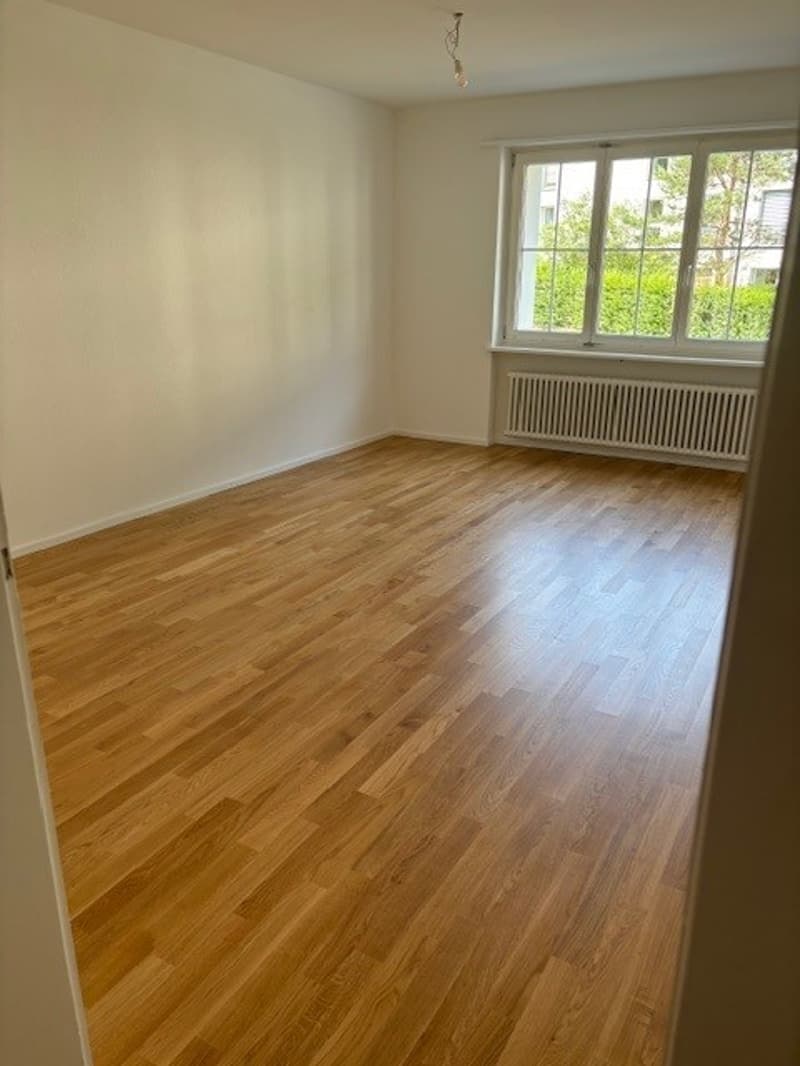 2 Zimmer-Wohnung, 4112 Flüh (7)