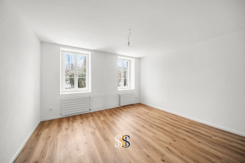 Vollständig renovierter Hausteil mit zwei attraktiven Wohneinheiten (8)