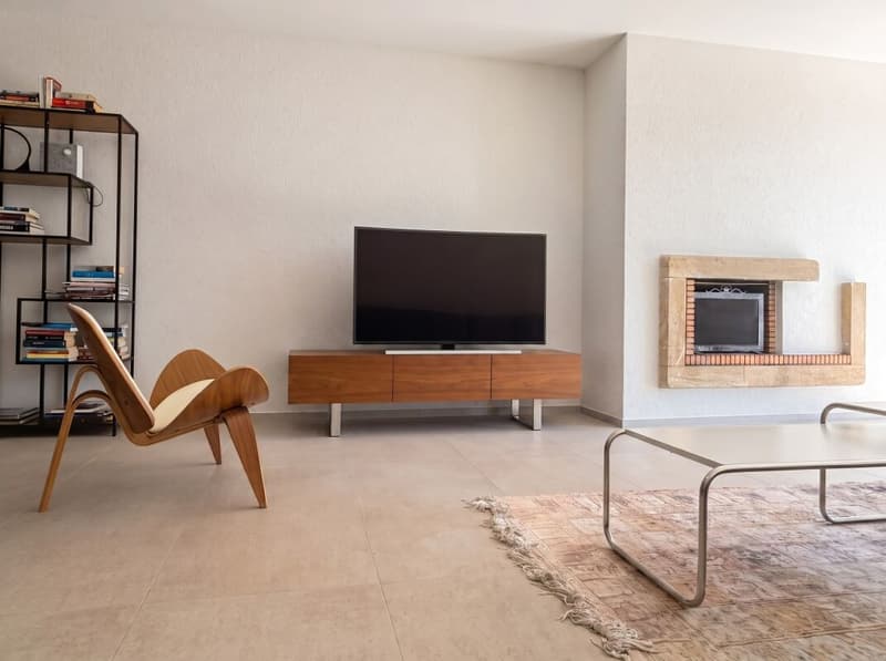 3,5-Zimmer-Wohnung in einer Wohnanlage mit Swimmingpool und Park (2)