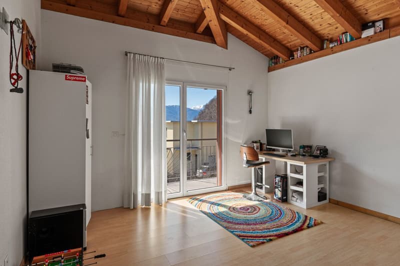 Spaziosa casa unifamiliare a Galbisio (14)