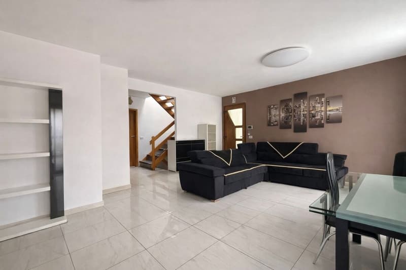 Casa unifamiliare Galbisio (3)