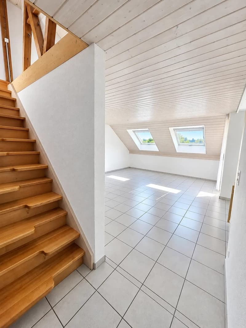 Charmante Wohnung mit Balkon ins Grüne - ruhig & naturnah / Renditeobjekt (2)