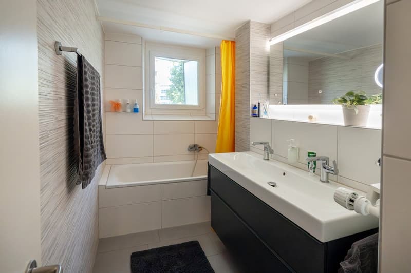 Zwischen Baumkronen und Rhein – 4.5 Zimmer auf ca. 120 m² (9)