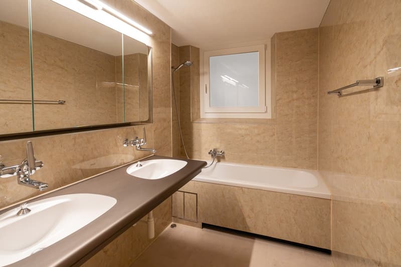 3.5 Zimmer, zwei Balkone und viel Platz – nahe am Rhein (7)