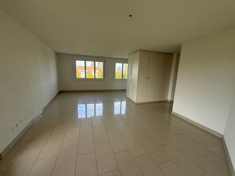 Helle 2.5-Zimmer-Wohnung mit Balkon in ruhiger Lage – Rorschacherberg (4)
