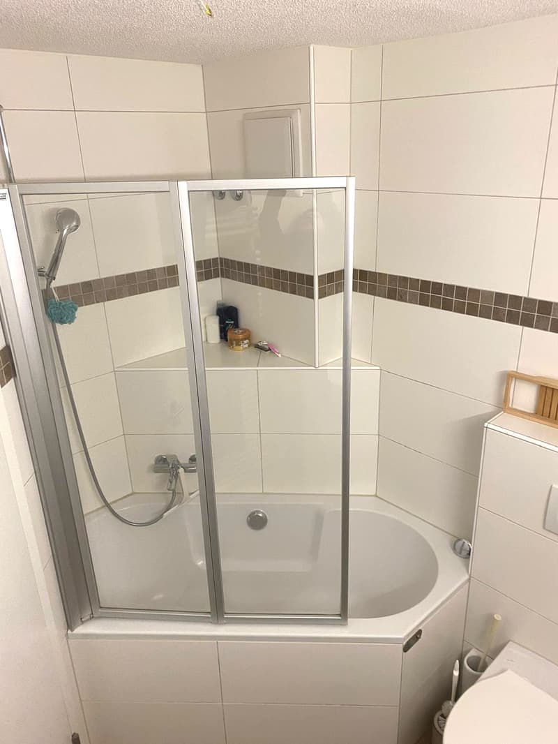 Charmant appartement de 3.5 pièces avec balcon et piscine à La Neuveville (7)