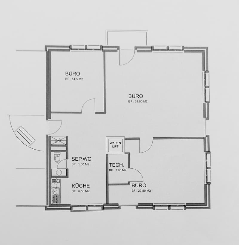 Bright office space, 1 open office, 2 lockable offices, balcony, kitchen, and toilet (8)