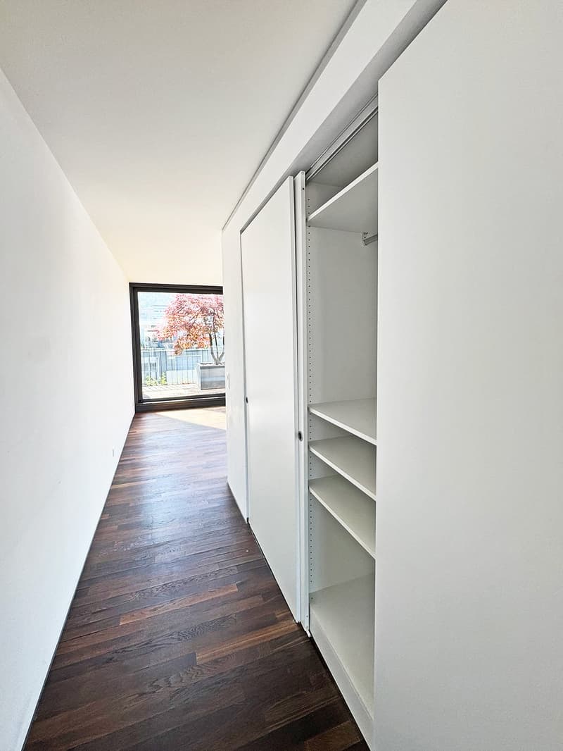 Moderne 3.5-Zimmer-Attikawohnung in Zürich-Sihlcity (17)