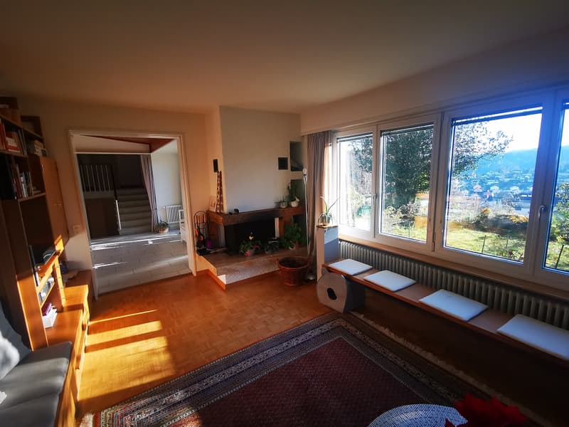 Schönes 8.5-Zimmer Einfamilienhaus in Iberg (2)