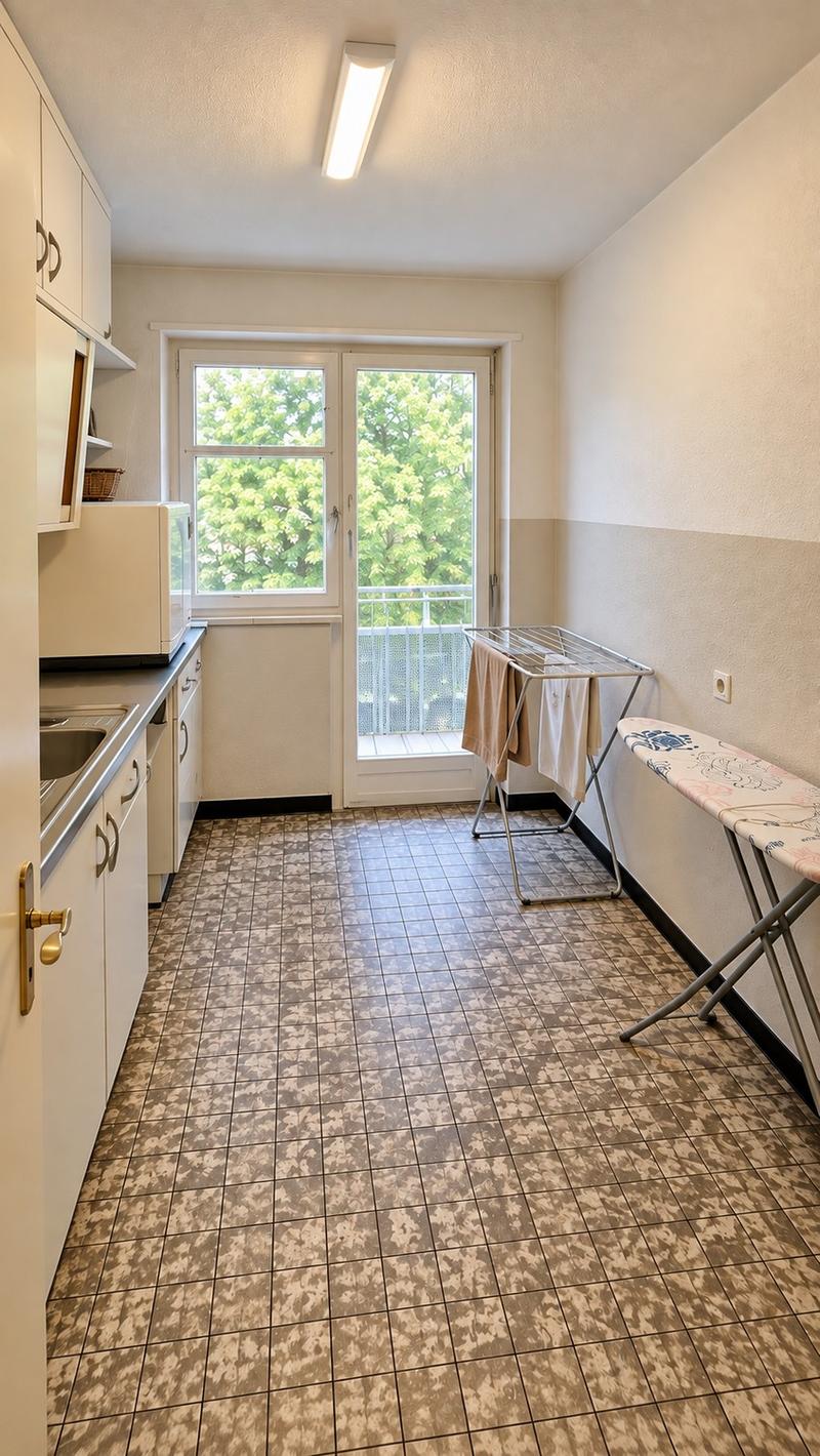 Grosszügige 6-Zimmer-Wohnung mit besonderem Grundriss - befristet bis 30.09.2026 (12)