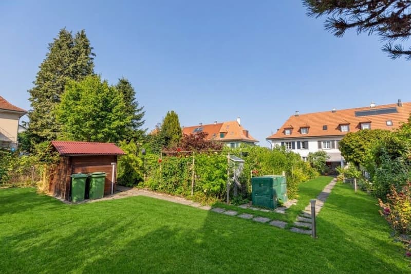 4.5-Zimmer Reiheneinfamilienhaus an idealer und ruhiger Lage (5)
