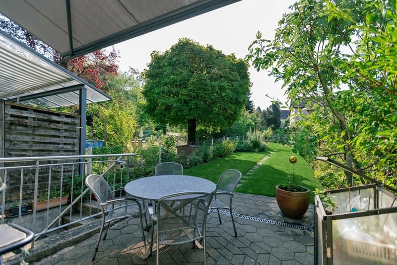 4.5-Zimmer Reiheneinfamilienhaus an idealer und ruhiger Lage (6)