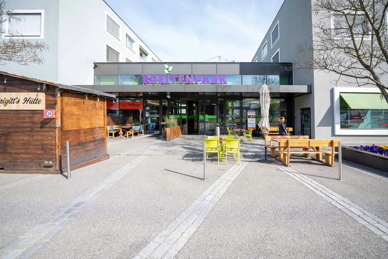 Votre espace de vente au détail dans le Breitenpark (3)