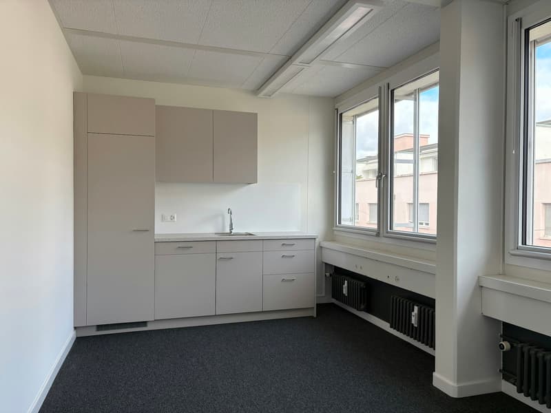 Arbeiten, wo Basel lebt - Bürofläche mit Charakter 1 Monat gratis (8)