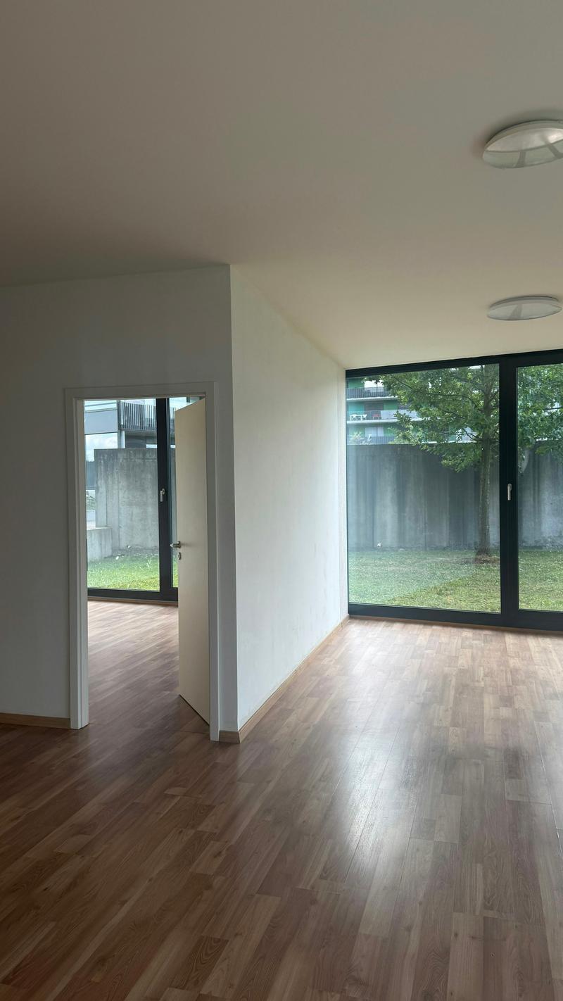 Moderne Büro-/Praxisfläche an zentraler Lage (3)