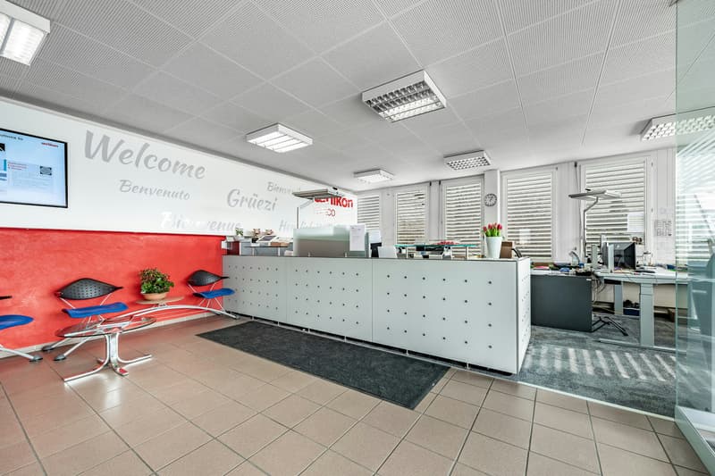 1'010 m² klimatisierte Büroflächen - ideal für Verwaltung, Entwicklung und Administration (2)