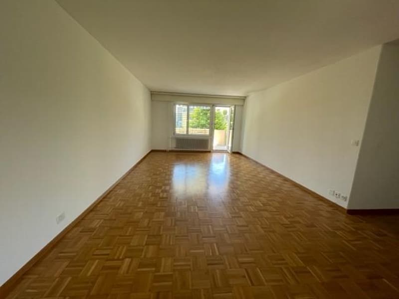 4.0 Zimmerwohnung in Adlikon b. Regensdorf (2)