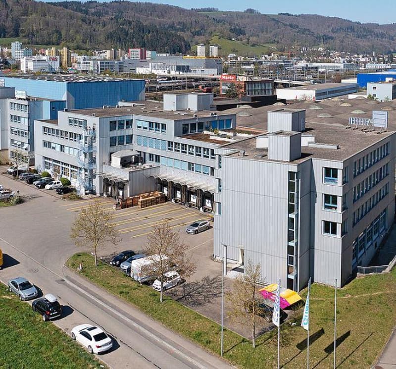 Grosszügige Bürofläche mit bester Verkehrsanbindung (1)