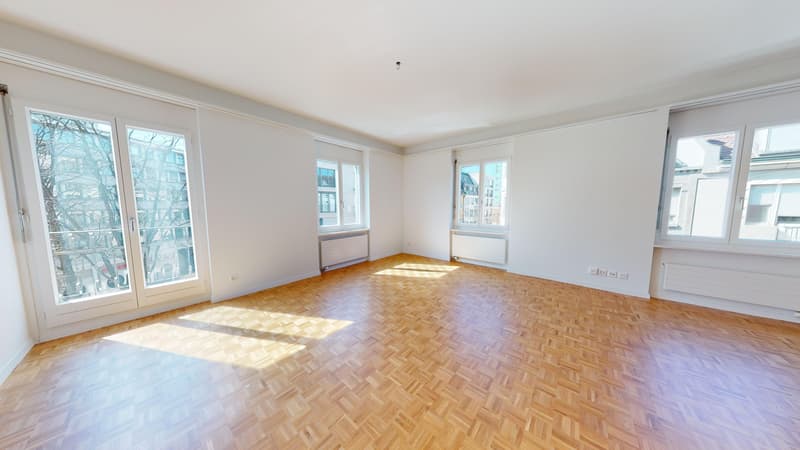 Charmante und zentrale 2.5-Zimmerwohnung in Zürich-Oerlikon (2)
