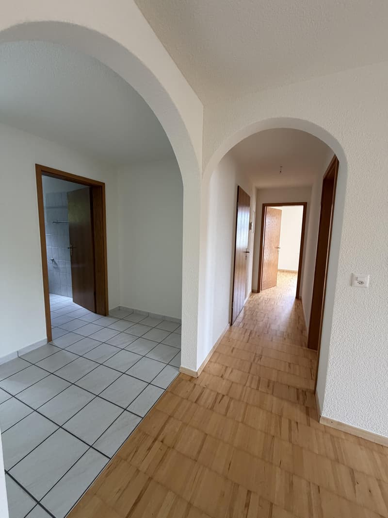 Zentrale 4.5 Zimmerwohnung in Horgen (4)