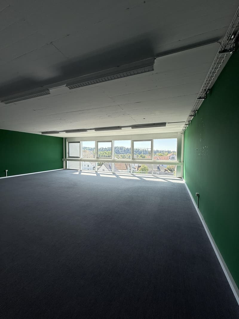 Ruhige Bürofläche mit 85 m² an guter Lage in Oftringen (9)