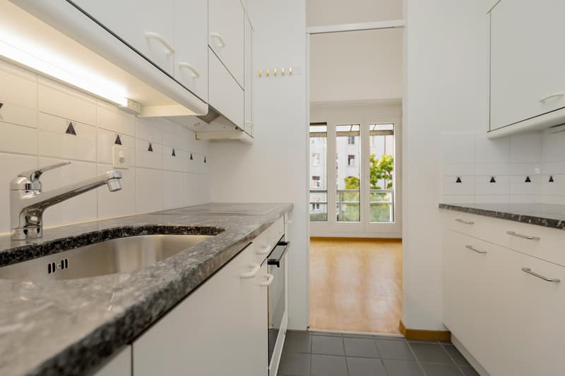 Charmante Maisonettewohnung an zentraler Lage in Bern (4)