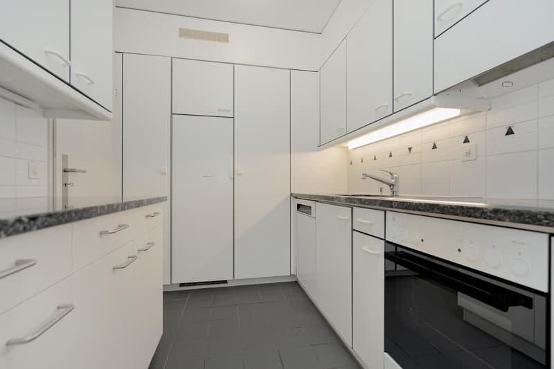 Charmante Maisonettewohnung an zentraler Lage in Bern (2)