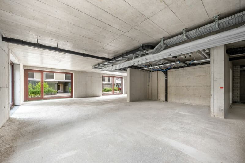 Ihr nächster Standort mit Schaufensterfront: mitten in Zürich-Oerlikon (8)