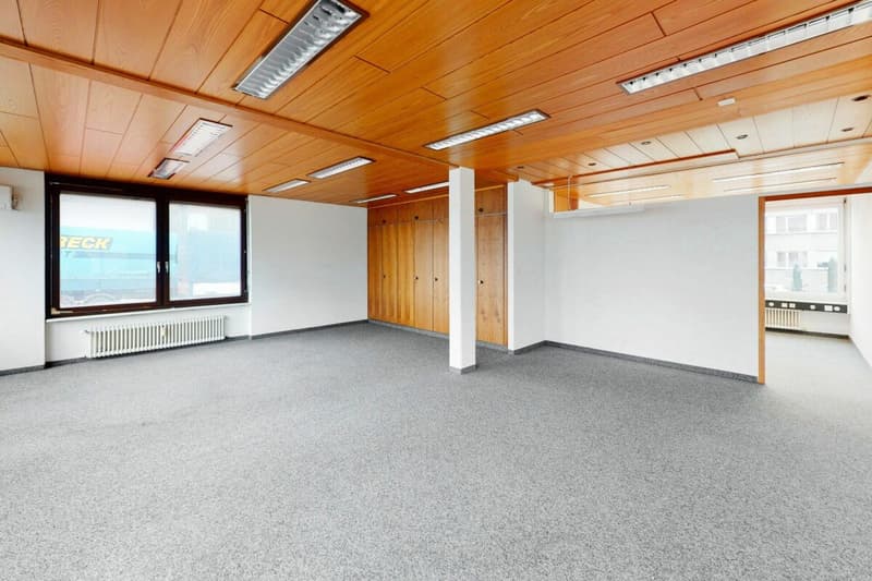 Air-Conditioned Office and Commercial Space (4)