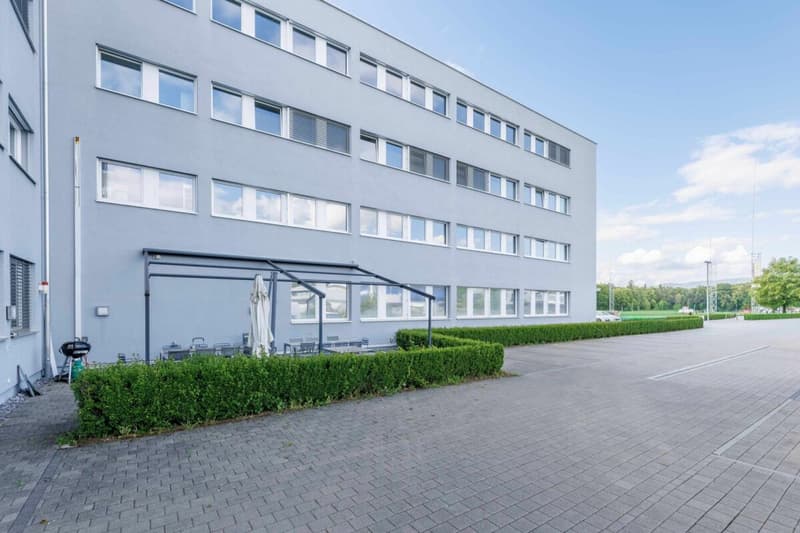 Hochwertig ausgebaute Büro- und Geschäftsfläche (11)