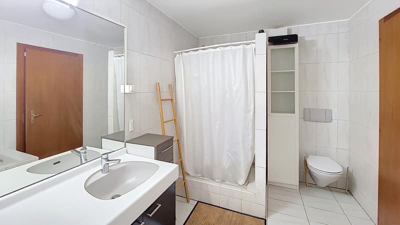 Appartement 5 pces d'env. 122 m2 au rez-de-chaussée à Forel / FR (9)
