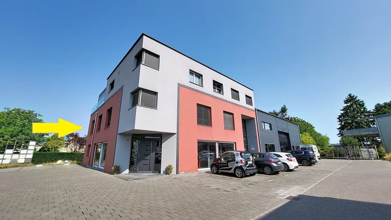 Locaux commerciaux / bureaux d'env. 220 m2 à Estavayer-le-Lac / FR (13)