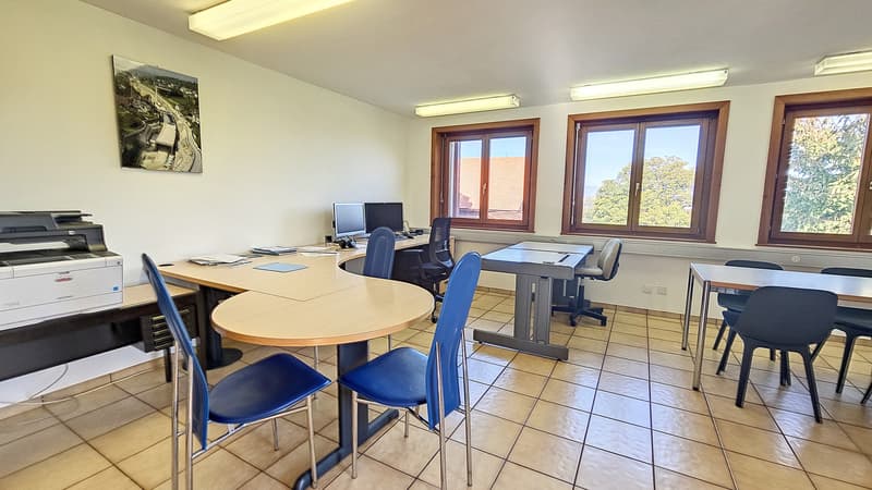 Bureaux / locaux commerciaux modulables de 68 m² à Domdidier / FR (4)